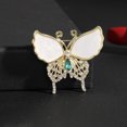 thumbnail image 2 of Broche elegante con forma de mariposa de cristal, aleación de diamantes de imitación, 4 x 3,5 cm, 2 of 4