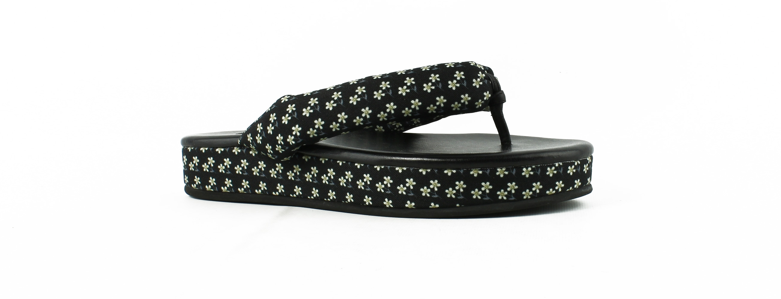 walmart womens black flip flops
