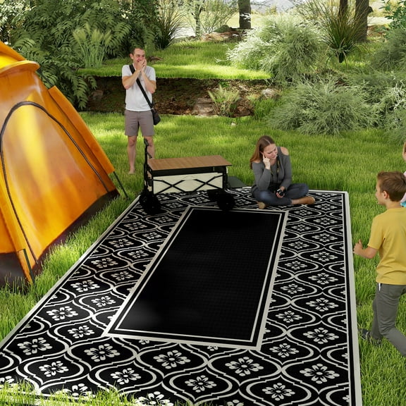 Outsunny Outdoor Patio Rug, Large Camping Carpet with Carrying Bag, 9' x 18' Waterproof Plastic Straw, Reversible, Black & White Gourd Border