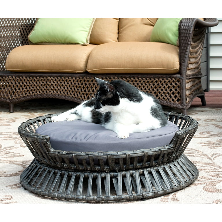 Iconic Pet Rattan Raised Round Pet Bed - Indoor/Outdoor - Walmart.com