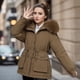 thumbnail image 2 of Chaqueta de invierno para mujer, con forro polar grueso, de piel sintética, ajustada, acolchada y de algodón, para adelgazar, 2 of 5