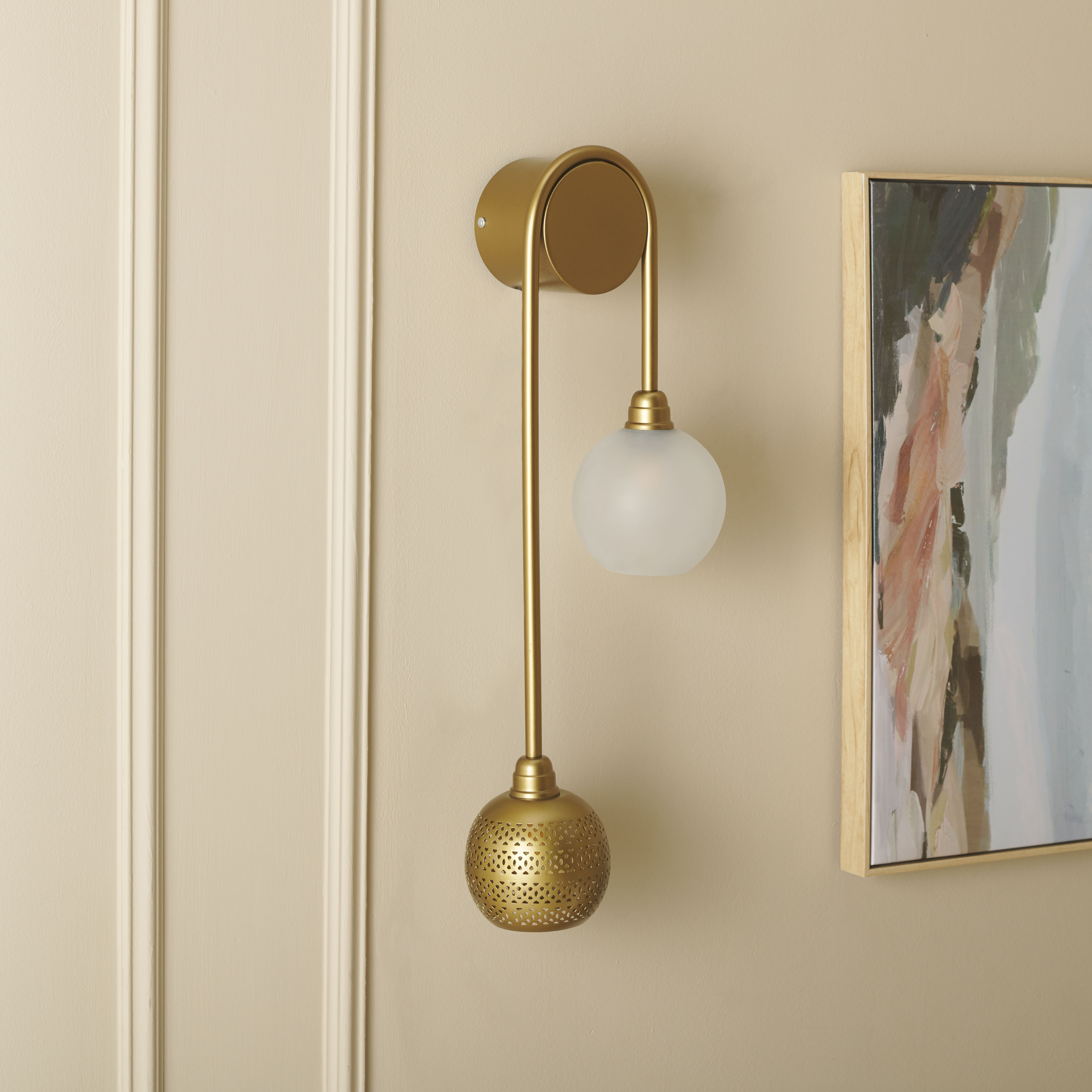 Safavieh Amari 2-Light 11" Modern Iron Sconces, Gold
