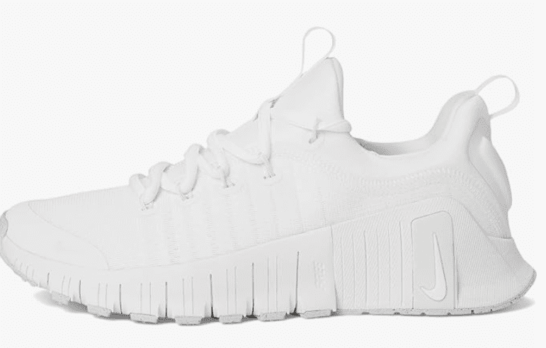 Nike Women's Free Metcon 6 White/Platinum Tint size 7.5