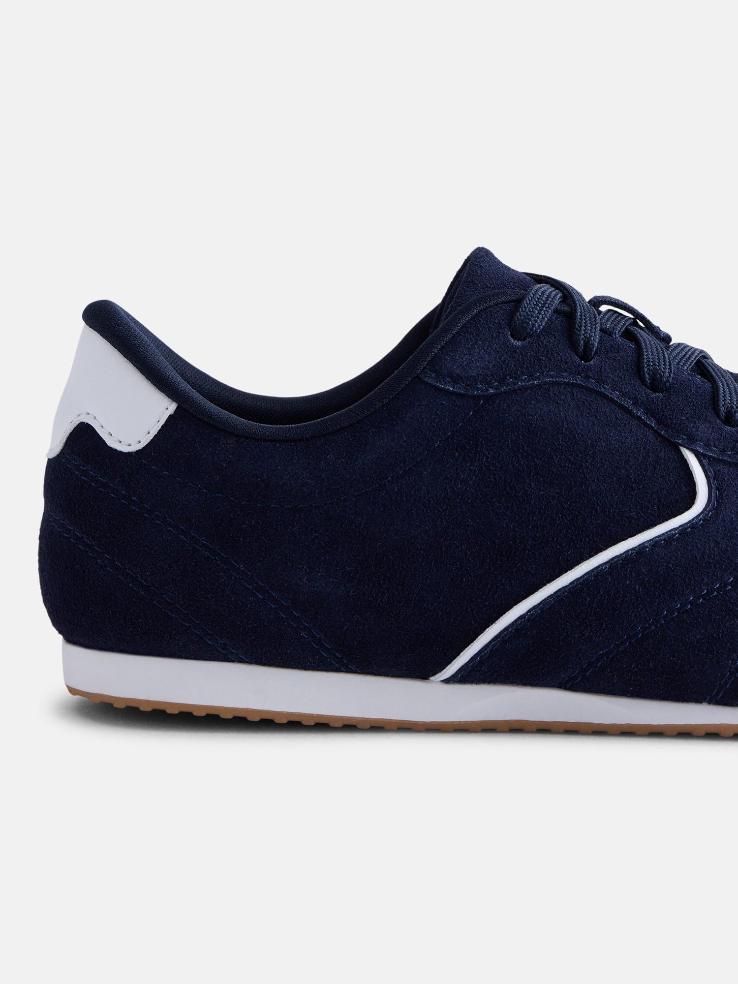 No Boundaries Women's Quilted Lace Up Sneakers