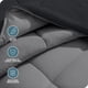 thumbnail image 3 of Edredón de Plumón Alternativo Reversible Bare Home Colección 1800 Tamaño King/Cal King Negro/Gris, 3 of 8