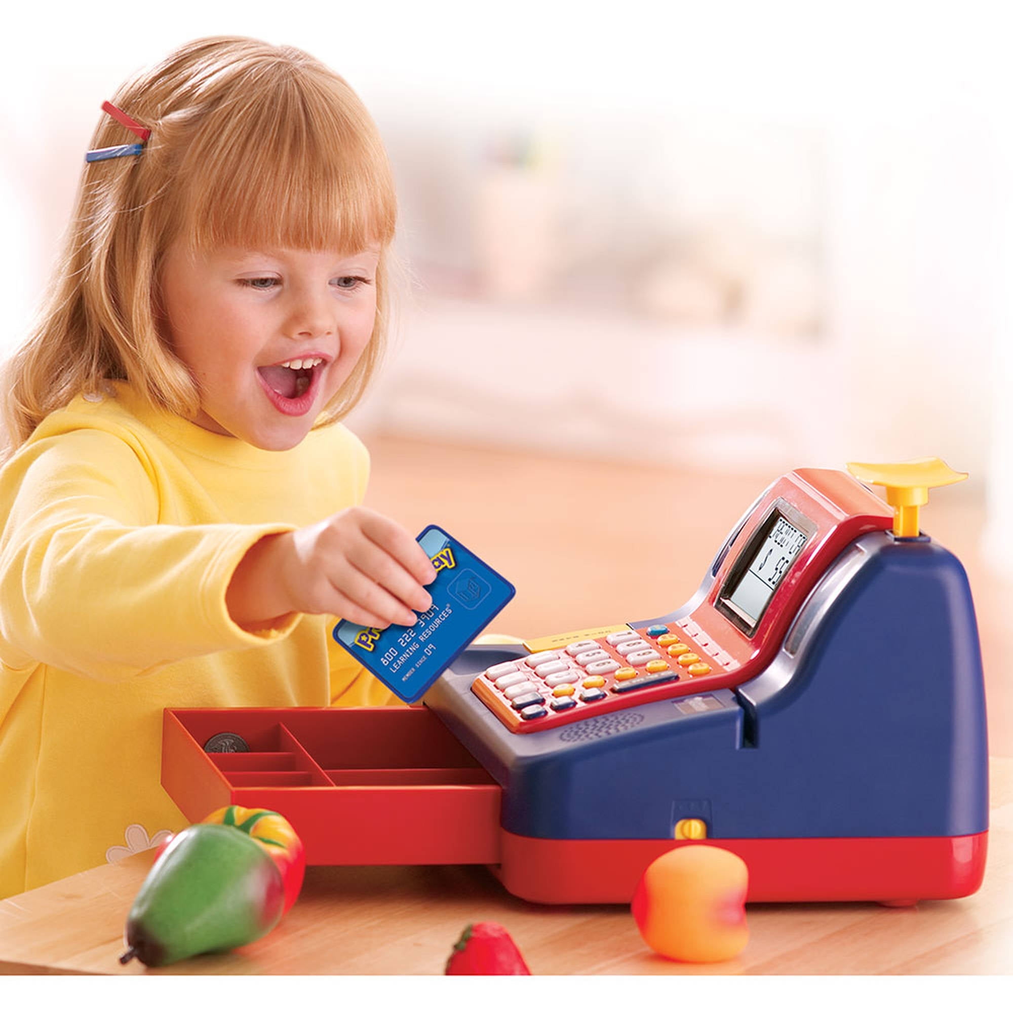 pretend and play teaching cash register