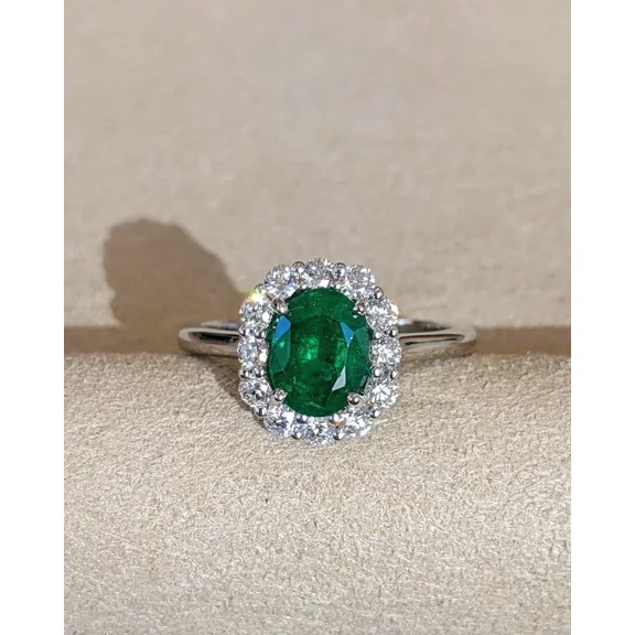 14k White Gold Plated 2Ct Oval Cut Lab Created Green Emerald Women's Halo Ring