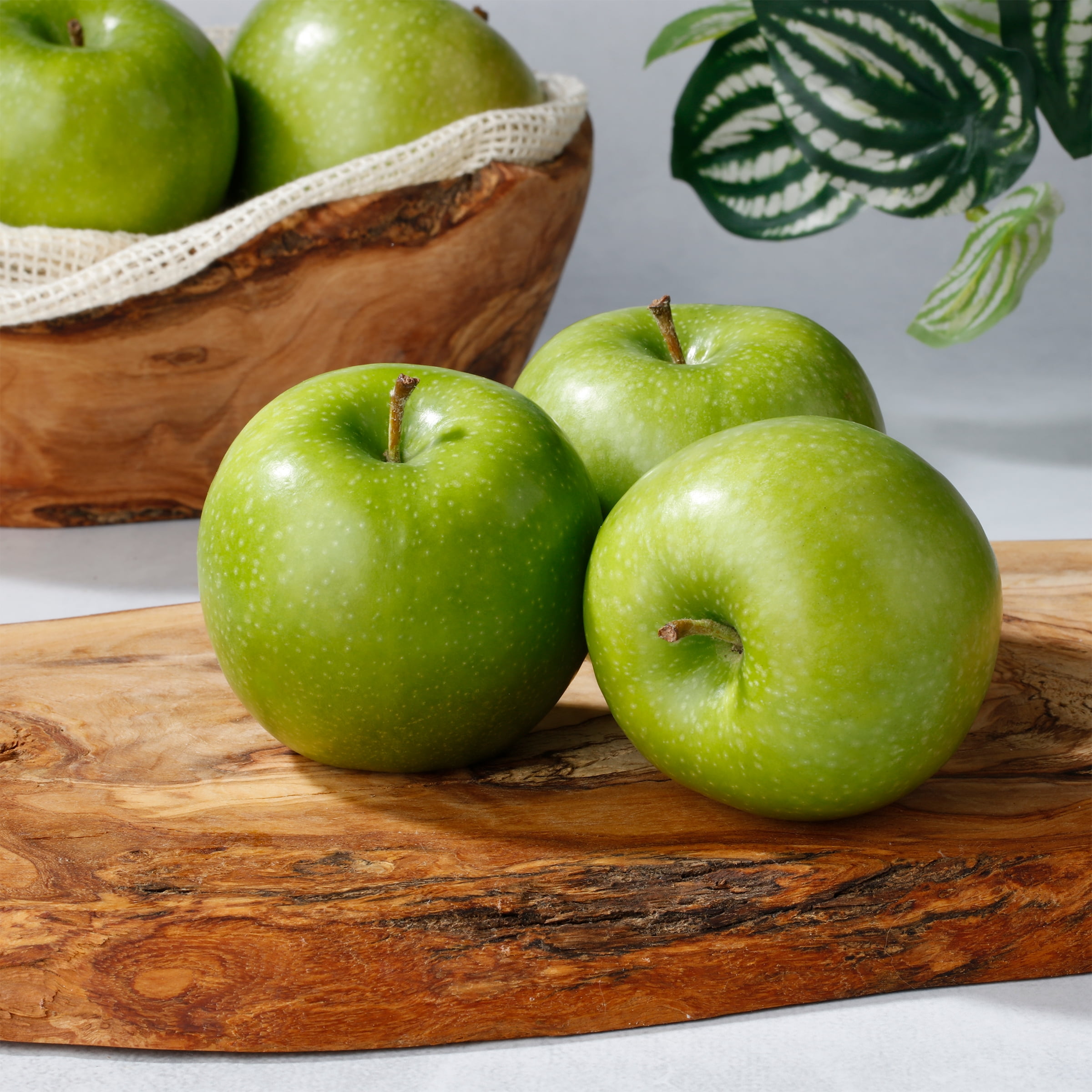 Wellsley Farms Organic Granny Smith Apples, 5 lbs.