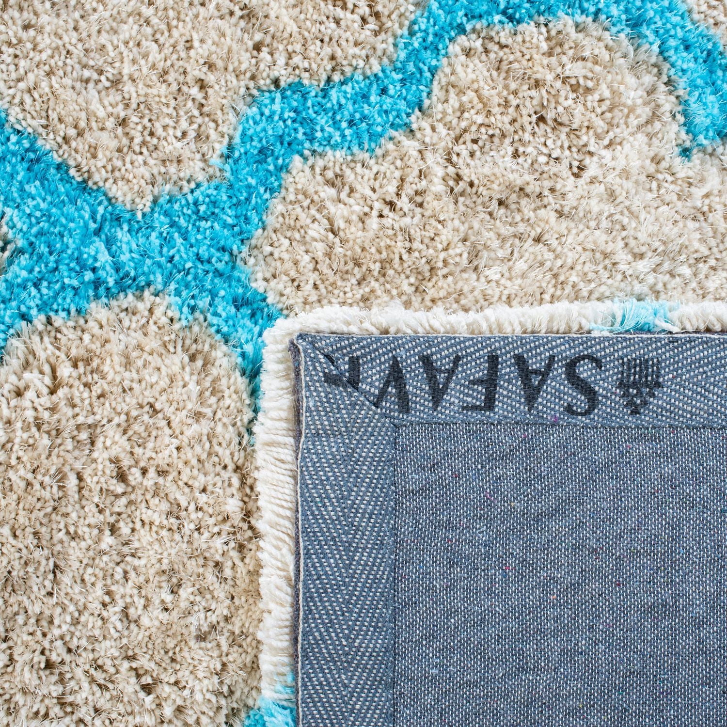 Safavieh Barcelona Anabelle Tapis Peluche Shag Géométrique