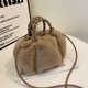 thumbnail image 2 of Bolsos dulces para mujer 2023, bolso de mensajero de moda, lindo bolso de hombro informal peludo Kawaii japonés Y2k para mujer, bolsas para mujeres, 2 of 5