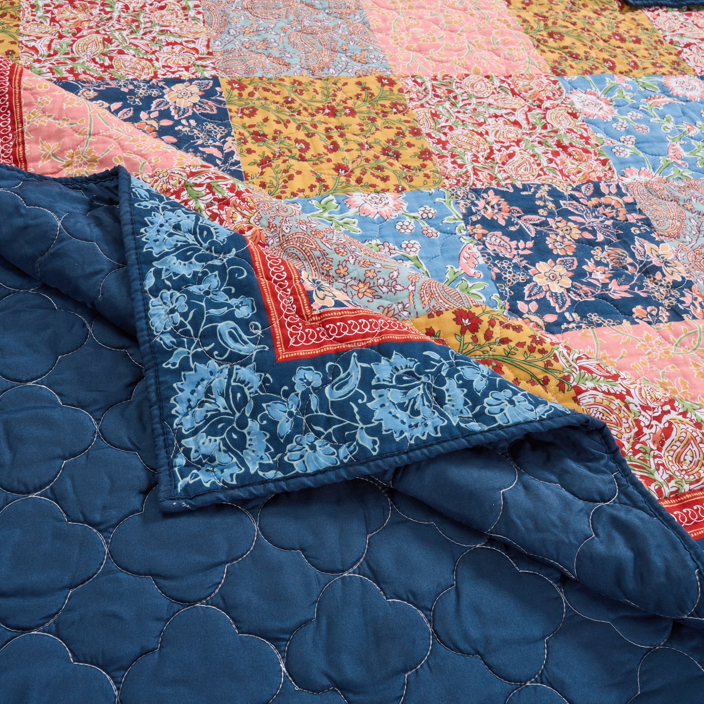 Greenland Home Fashions Tangier Cotton-Rich Lightweight Patchwork Print Quilt Set, 2-Piece Twin/XL, Teen/Adult