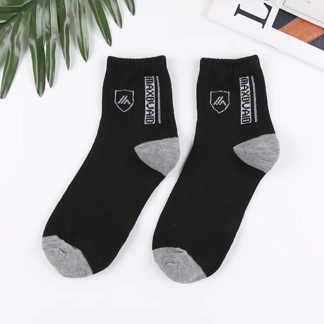 Calcetines de hombre de otoño e invierno de algodón, calcetines de tubo medio, calcetines deportivos, calcetines transpirables absorbentes de sudor para estudiantes