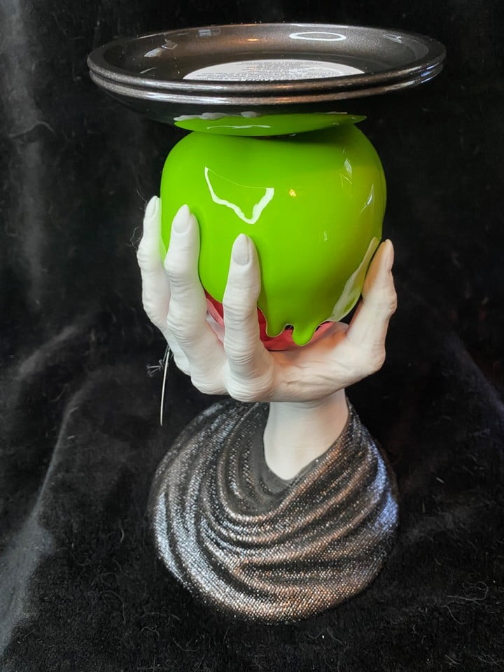 Bath & Body Works Disney Villains Candle Holder - Thumbnail 3