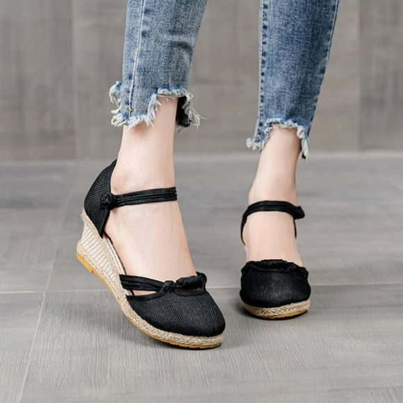 Latrodar Sandales Compensées pour Femmes Sandales Habillées pour Femmes Confortables Extérieures Extensibles Sandales de Plage Tricotées Boucle Bout Bas Talon Moyen (1 Pouces-2 Pouces) Sandales Solides pour Femmes Âgées Sorties