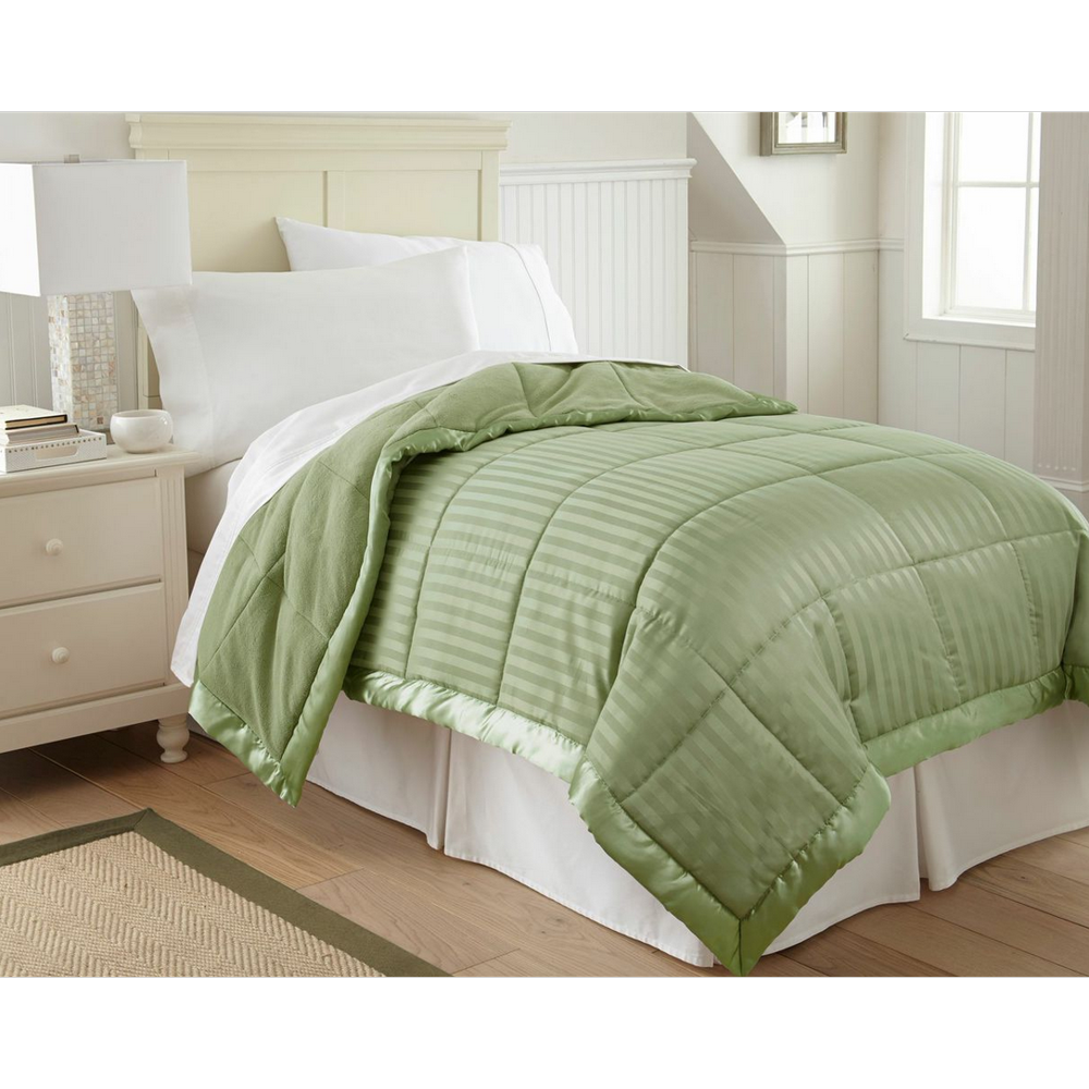 CHT Home Collection Blanket Green