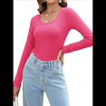 thumbnail image 2 of Camiseta Básica Ajustada con Cuello Redondo, y para Mujer Rosa Roja M, 2 of 9