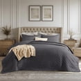 thumbnail image 1 of Juego de edredón Bedsure King, ropa de cama ultrasuave con 2 fundas de almohada, 1 of 9