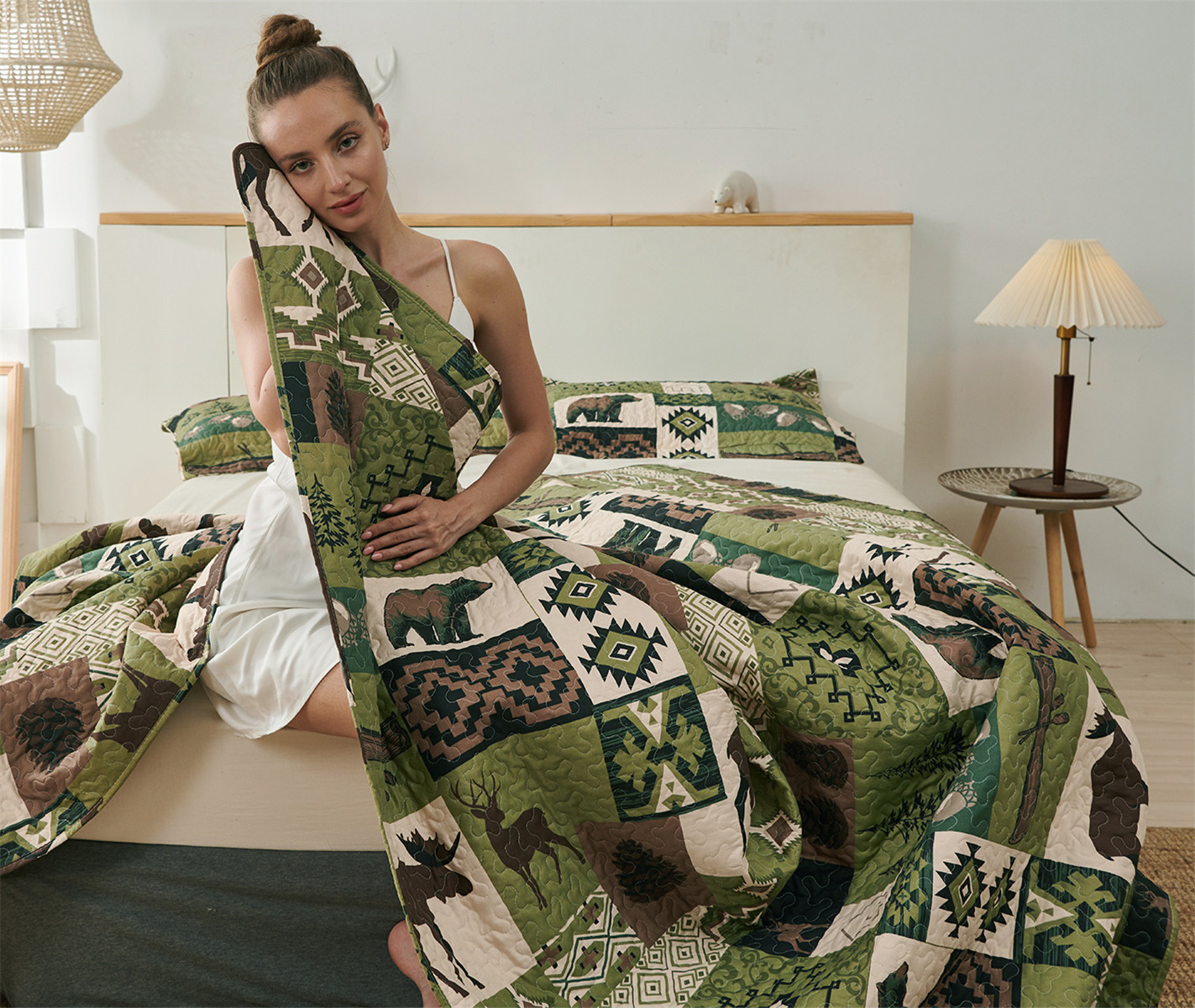 Beartech Quilt Set Queen Size Rustic Bedding Green Plaid Quilt Forest Moose Bear Bedding Lodge Cabin Bedspread Coverlet Lightweight Reversible Microfiber Quilt