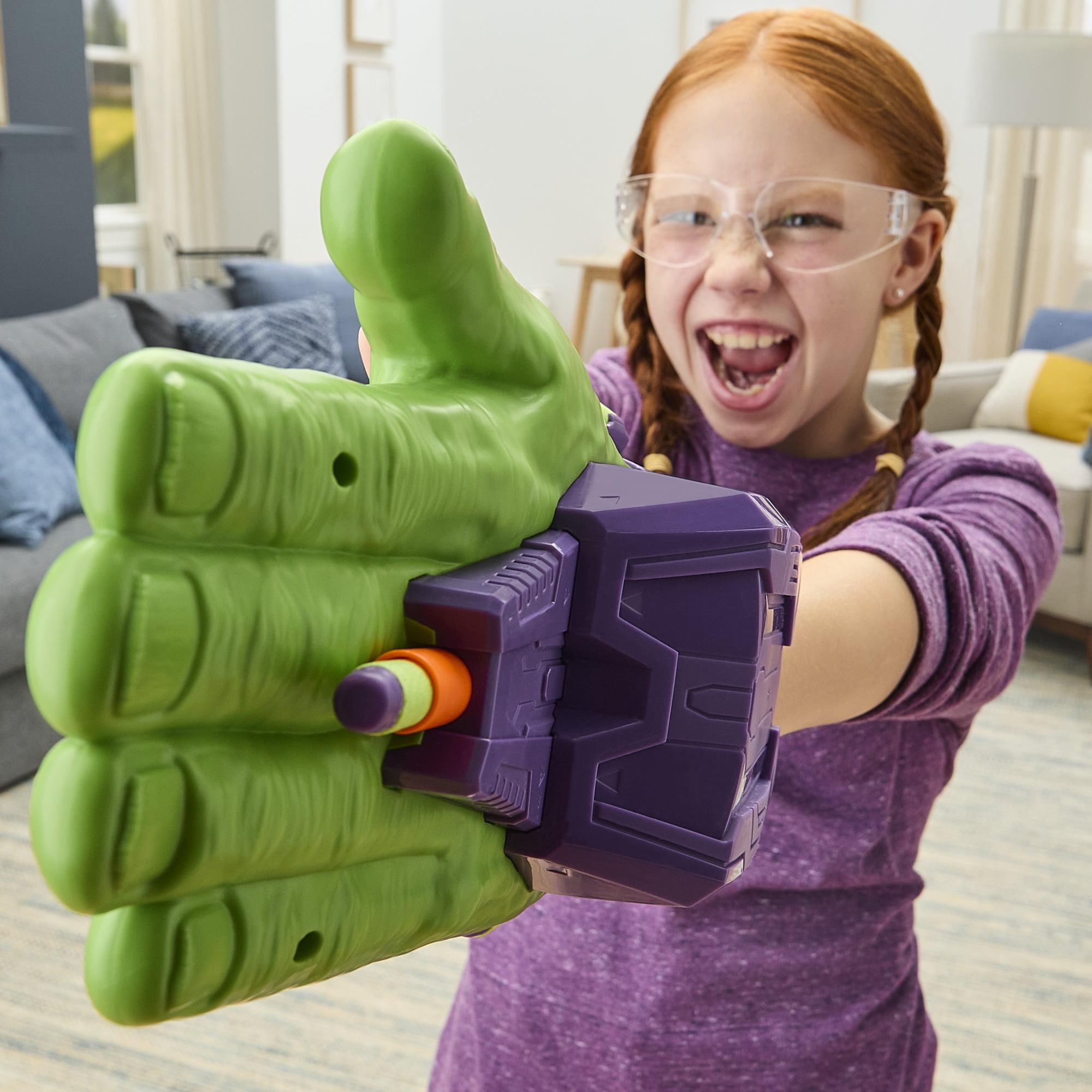 Marvel Avengers Hulk Thunderclap Blaster Roleplay Toy with 3 NERF Darts, Ages 5+