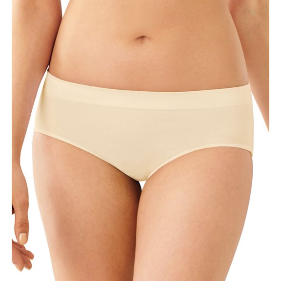 Women's Bali 2H63 One Smooth U All-Around Smoothing Hipster Panty (Light Beige 8)