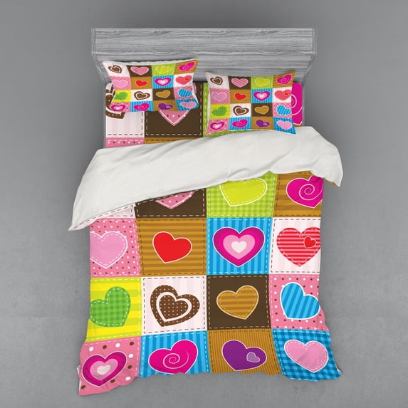 Ambesonne Romantic Bedding Set 4 Pcs, Love Heart Patchwork, Queen, Multicolor