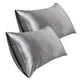 thumbnail image 1 of Fiudx Juego de Fundas de Almohada de Seda Sintética, Tacto Satinado Suave, Diseño de Sobre, Transpirable y Agradable para La Piel y El Cabello, Color Blanco, 2 Piezas, Tamaño 50 X 76 Cm., 1 of 1