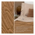 thumbnail image 2 of Edredón Ligero Suave y Fresco Capitonado sin Costuras, 1 Pieza Real Textil (Ocre, Matrimonial), 2 of 7