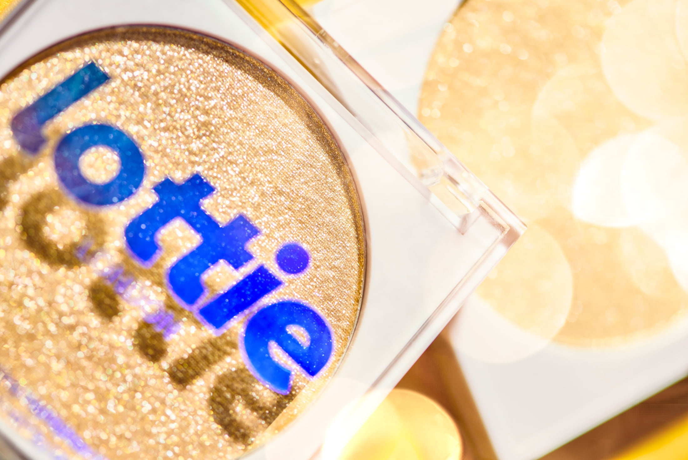 Lottie London Diamond Bounce Highlighter in Golden, Ultra-Fine Gel-Powder Highlight, 0.28 oz