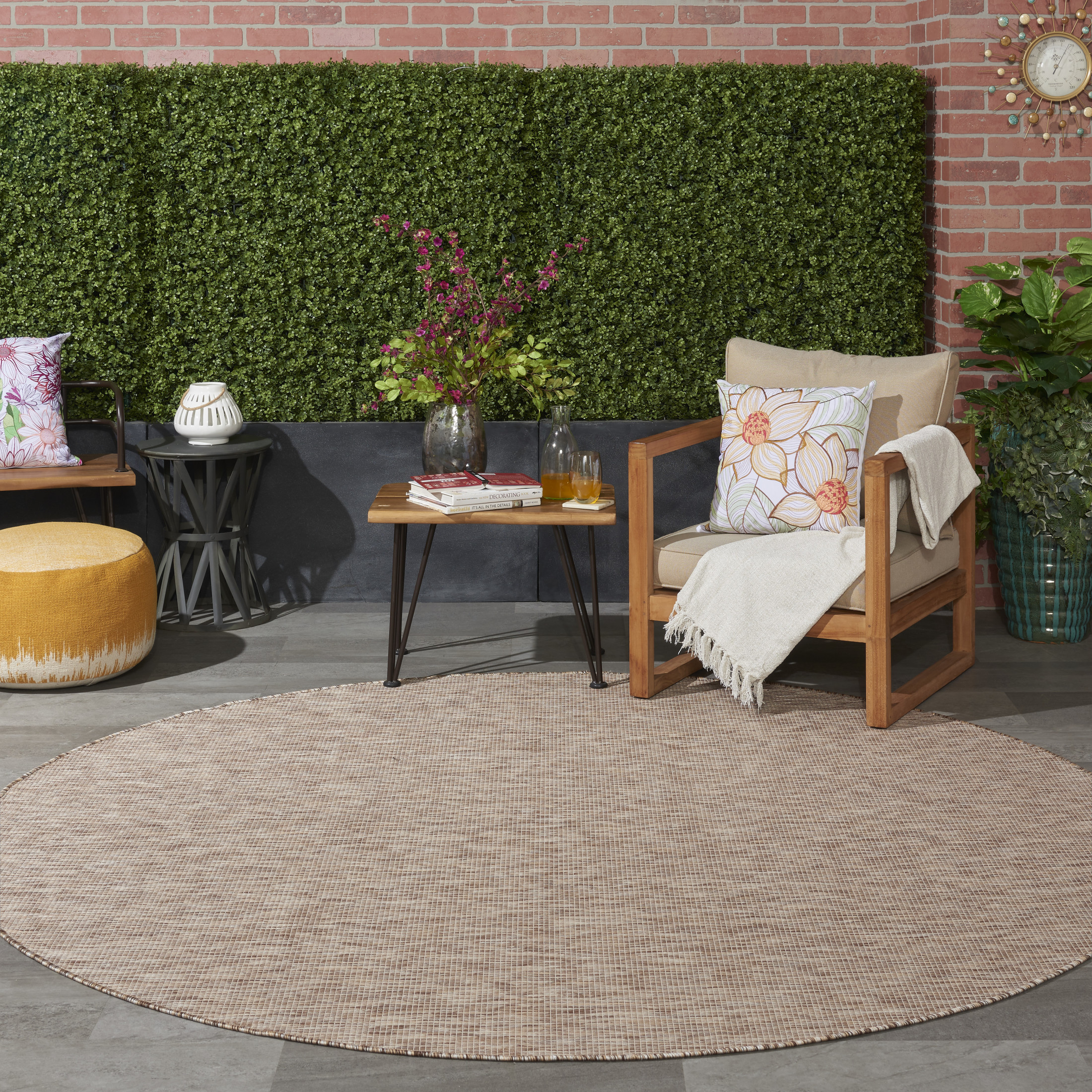 Nourison Positano Indoor/Outdoor Beige 8' x round Area Rug, (8 Round)