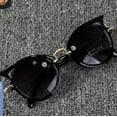 thumbnail image 3 of Lunettes de Protection pour Garçons et Filles, Lunettes de Soleil d'Extérieur pour les Fêtes, Lunettes de Soleil en Forme de Chat, UV400, 3 of 5