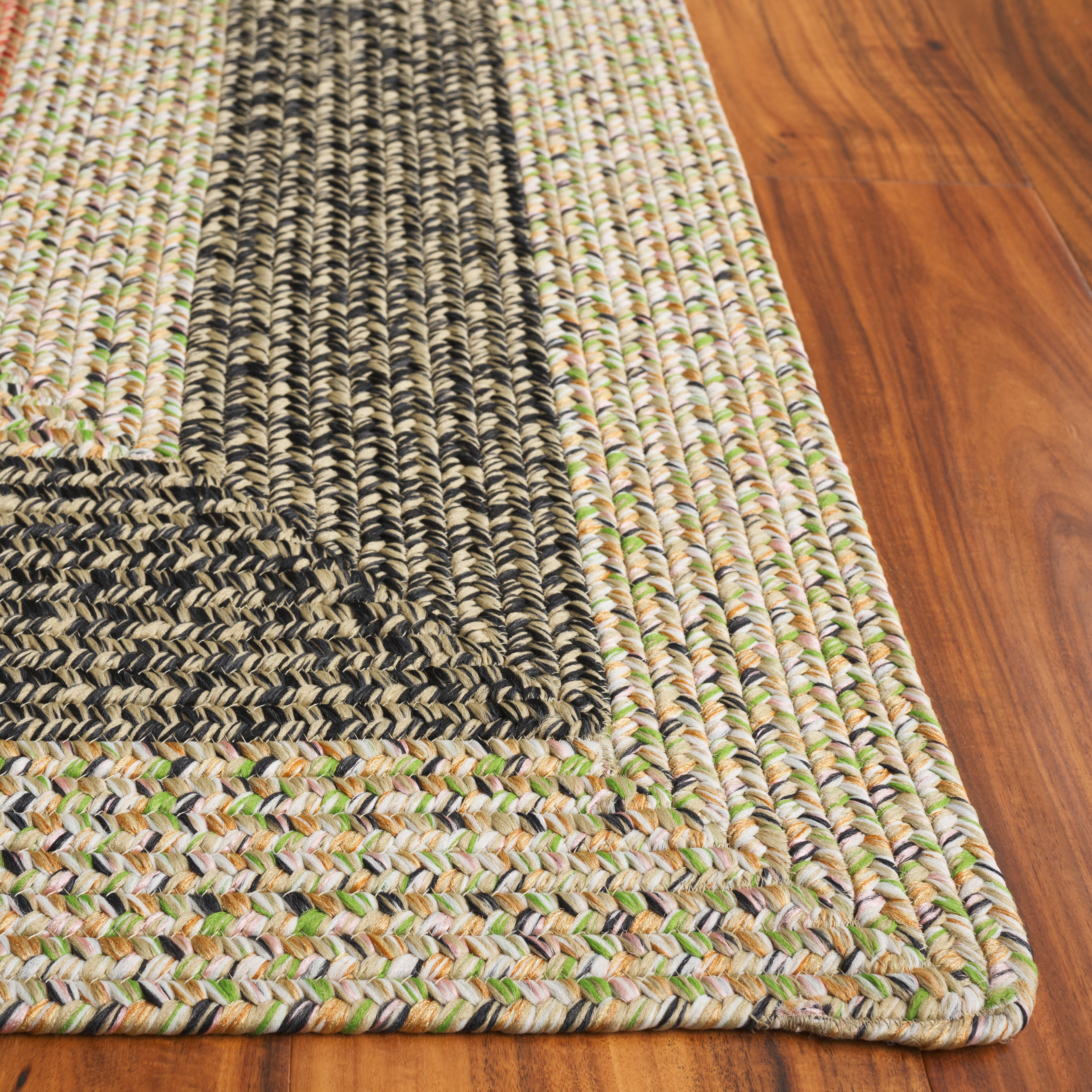 SAFAVIEH Braided Oswin Geometric Machine Washable Reversible Area Rug, Black/Light Green, 8' x 10'