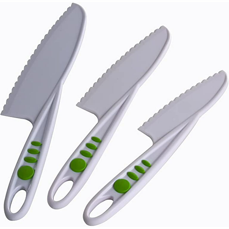 Blunt-Tipped Serrated Knife - Montessori Services