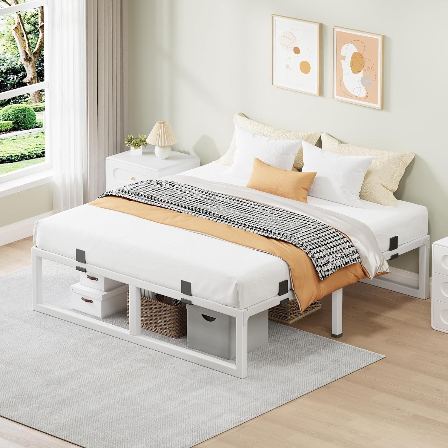 18-Inch White King Size Metal Platform Bed Frame with Squeak-Free U-Slot Design, 3500 lbs Capacity, Under Bed Storage, No Box Spring Needed