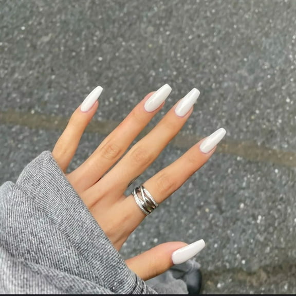 Ballet Bright White Fake Nail Tip Wear Finished Product