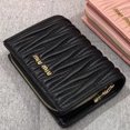 thumbnail image 1 of Cartera Plegable miu.miu Para Mujer Con Cremallera Tarjetero 5196, 1 of 4