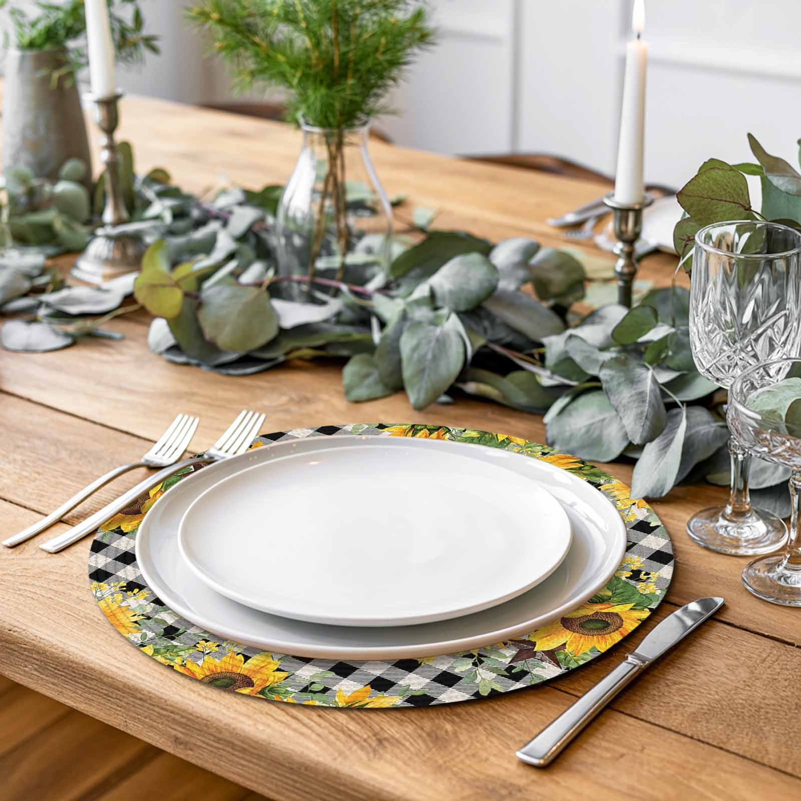 Round Woven Placemats set of 6, Sunflower Washable&Heat Resistant Plastic Wipeable Placemats for Round Table Rustic Farmhouse Barn Star Kitchen Dining Table Decor, 15in, Black Buffalo Plaid