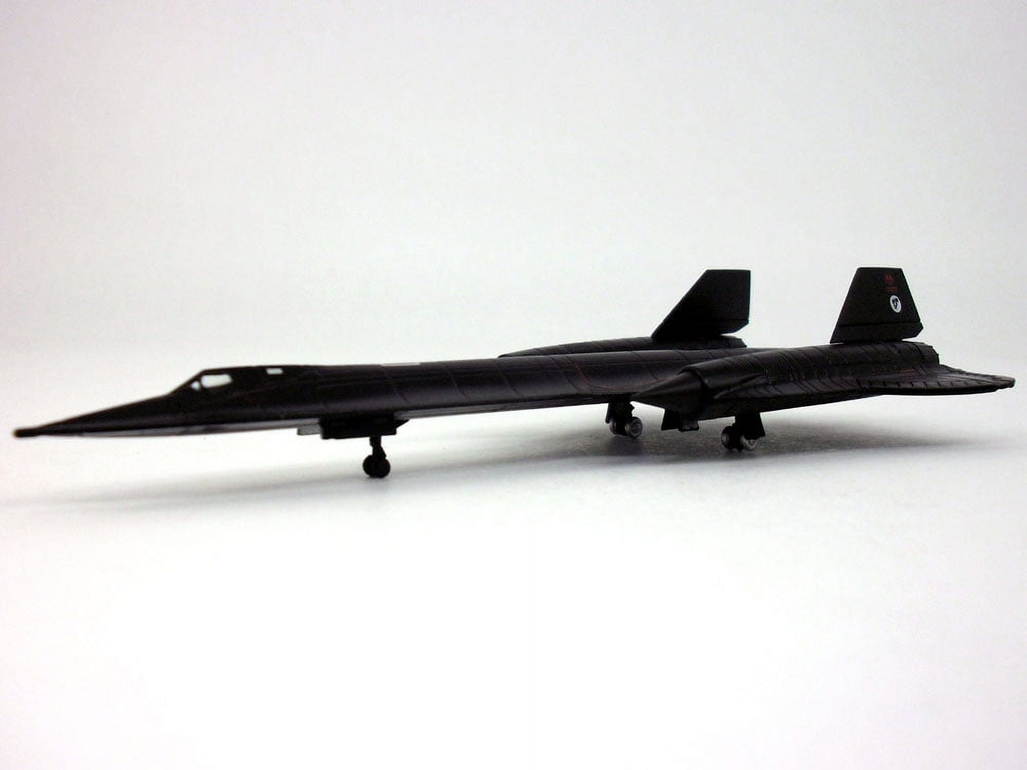 Lockheed SR-71 Blackbird Spy Plane 1/200 Scale Diecast Metal Model