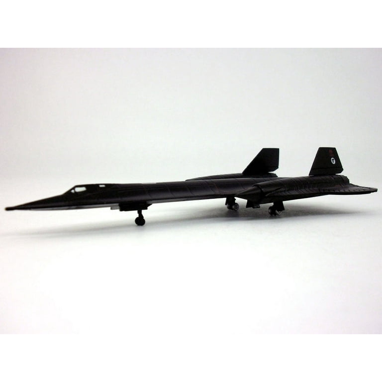 Lockheed SR-71 Blackbird Spy Plane 1/200 Scale Diecast Metal Model