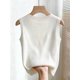 thumbnail image 4 of Top Sin Mangas Blanco Con Detalles Negros Y Botones Dorados Multicolor-3, 4 of 21