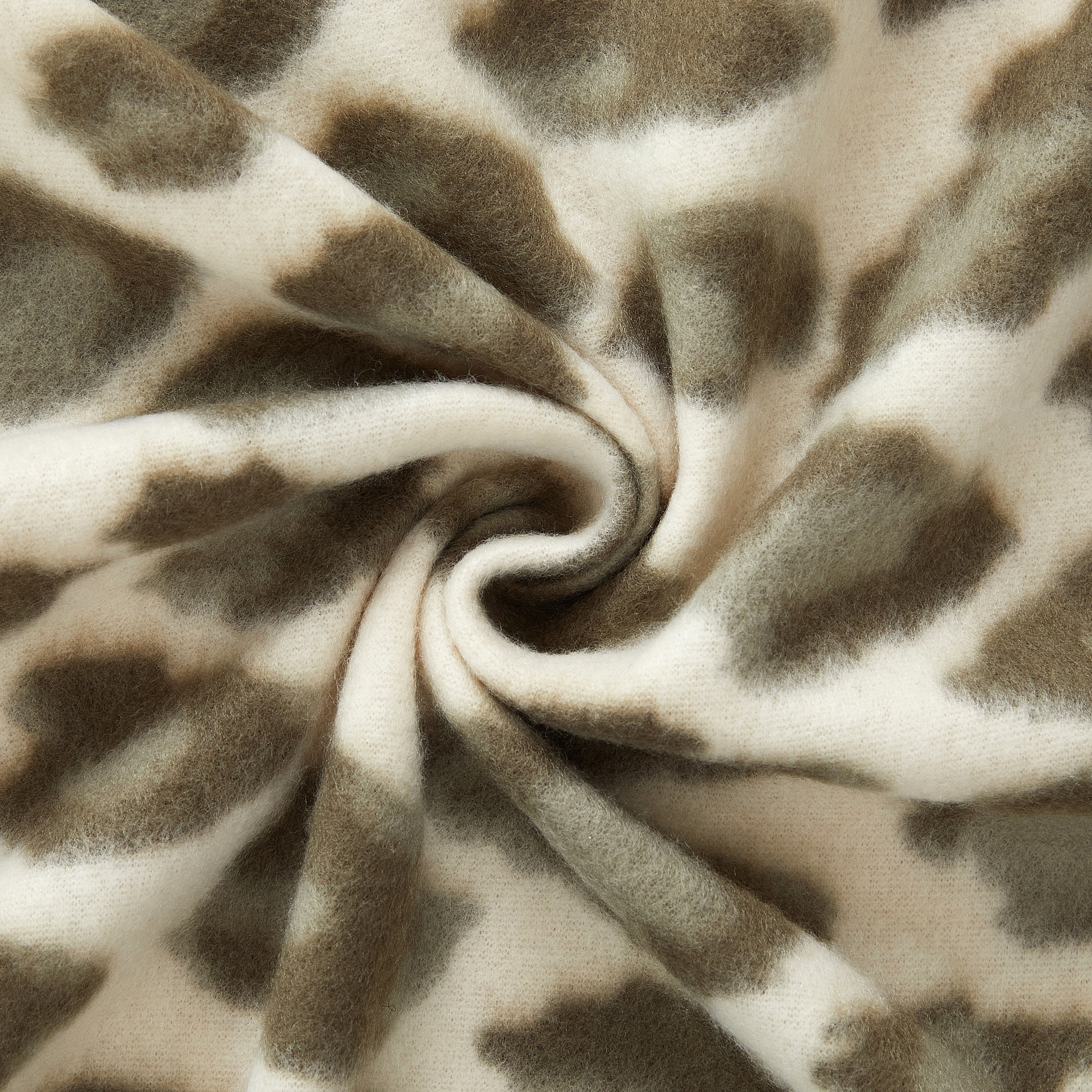 Mainstays Cozy Fleece Throw Blanket, Leopard, 50 in x 60 in