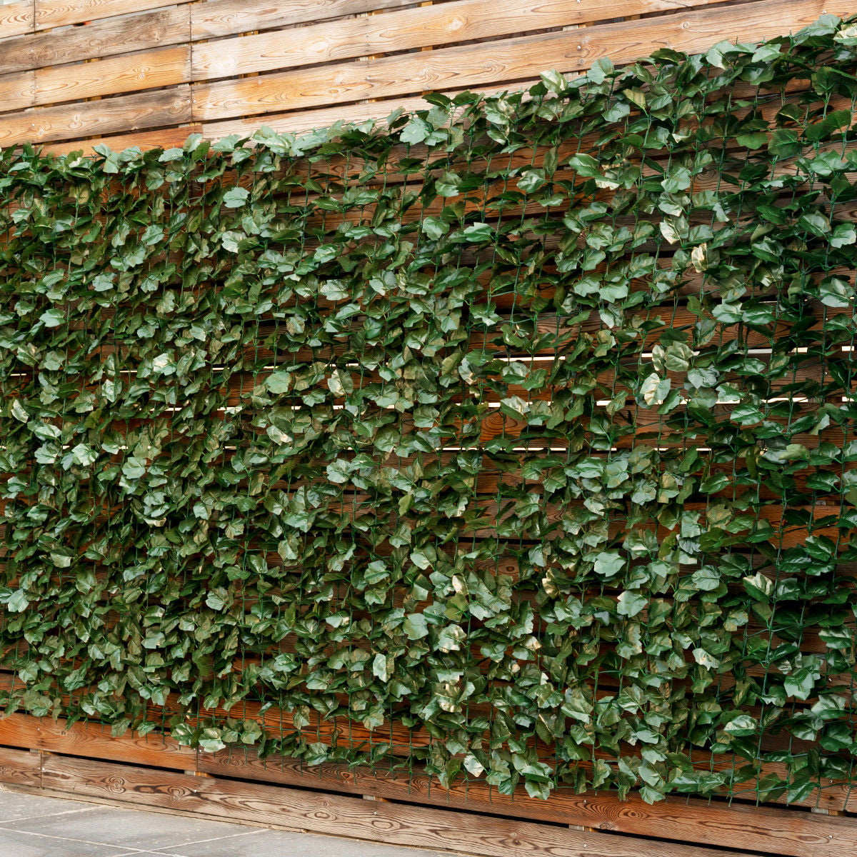 Lingge Artificial Faux Ivy Privacy Fence Screen Artificial Hedges Fence and Faux Ivy Vine Leaf Decorations Fence for Wall Garden Yard Backyard fitting
