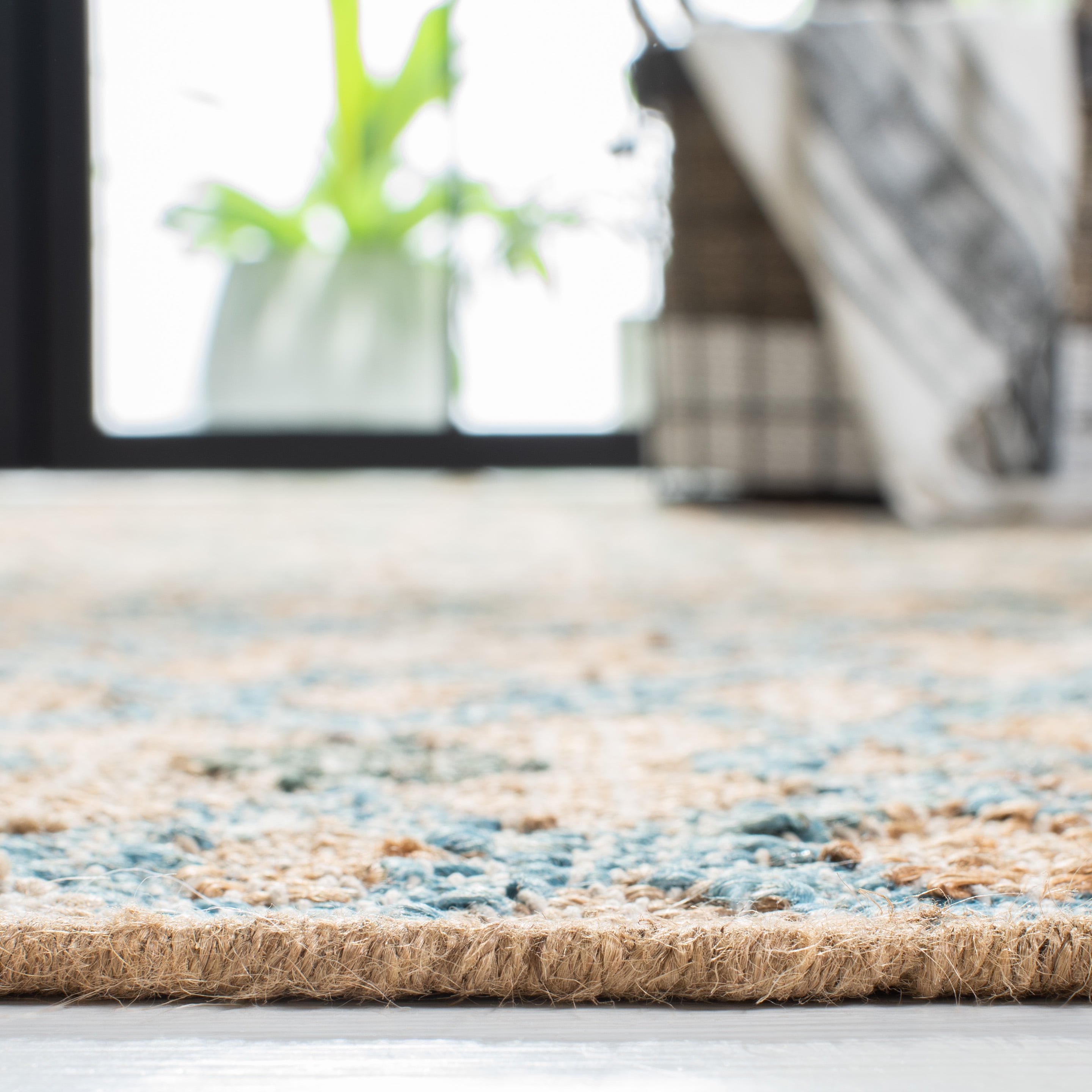 SAFAVIEH Kilim Kodey Tribal Area Rug, Natural/Blue, 7' x 7' Round