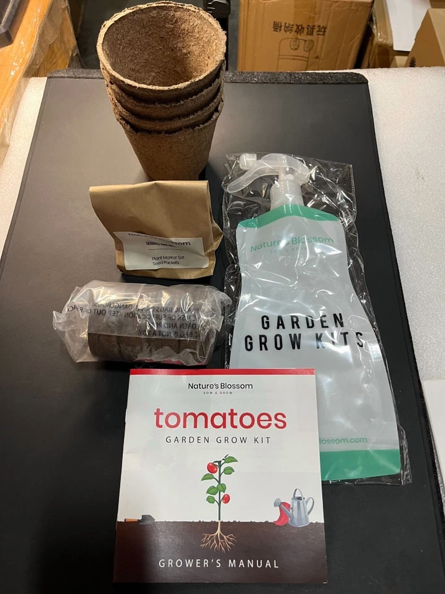PURELY- Tomato Garden Kit – 4 Seed Types, Pots & Markers