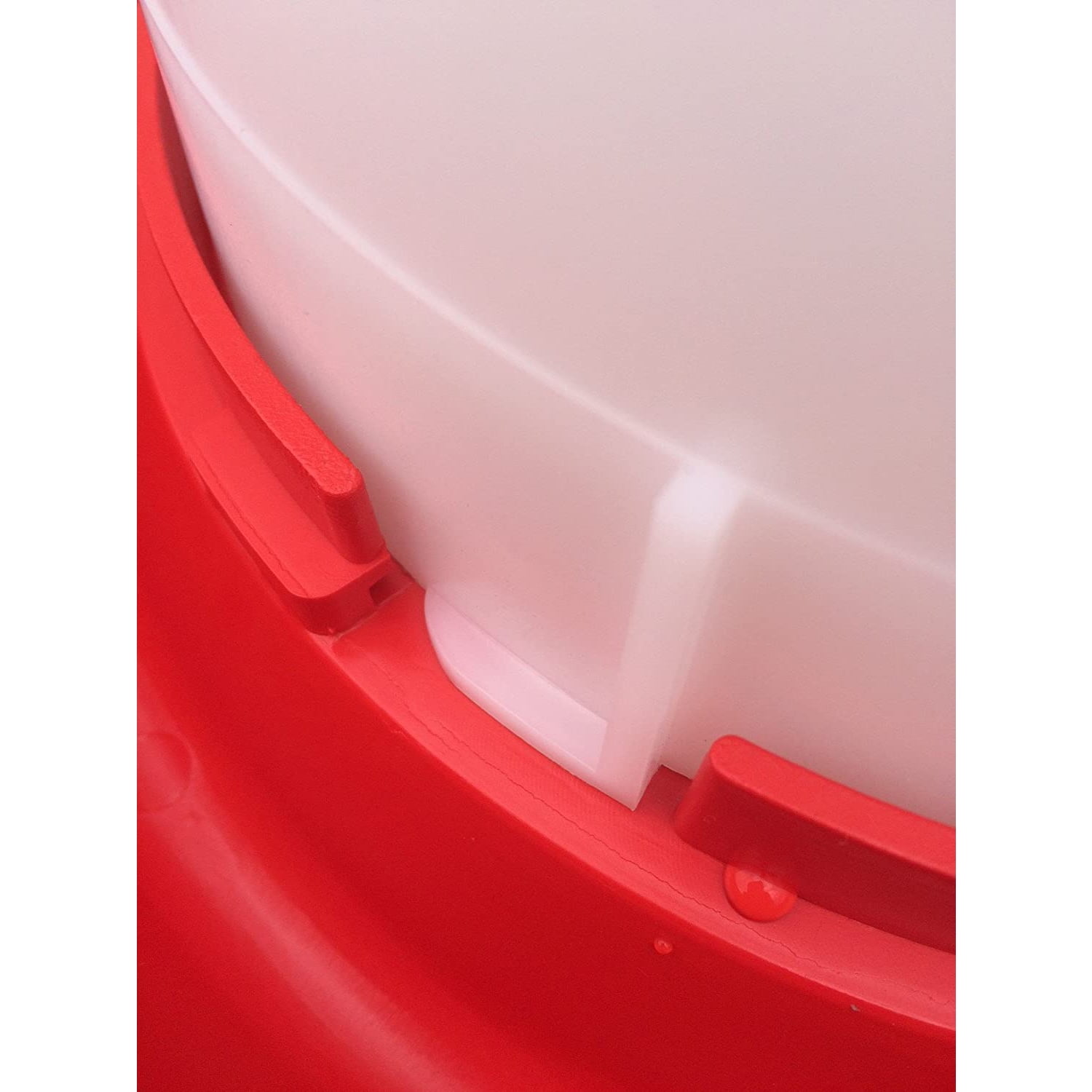 Farm Innovators HPF-100 Heated Hanging Poultry Water Fountain, Red (4 Pack)