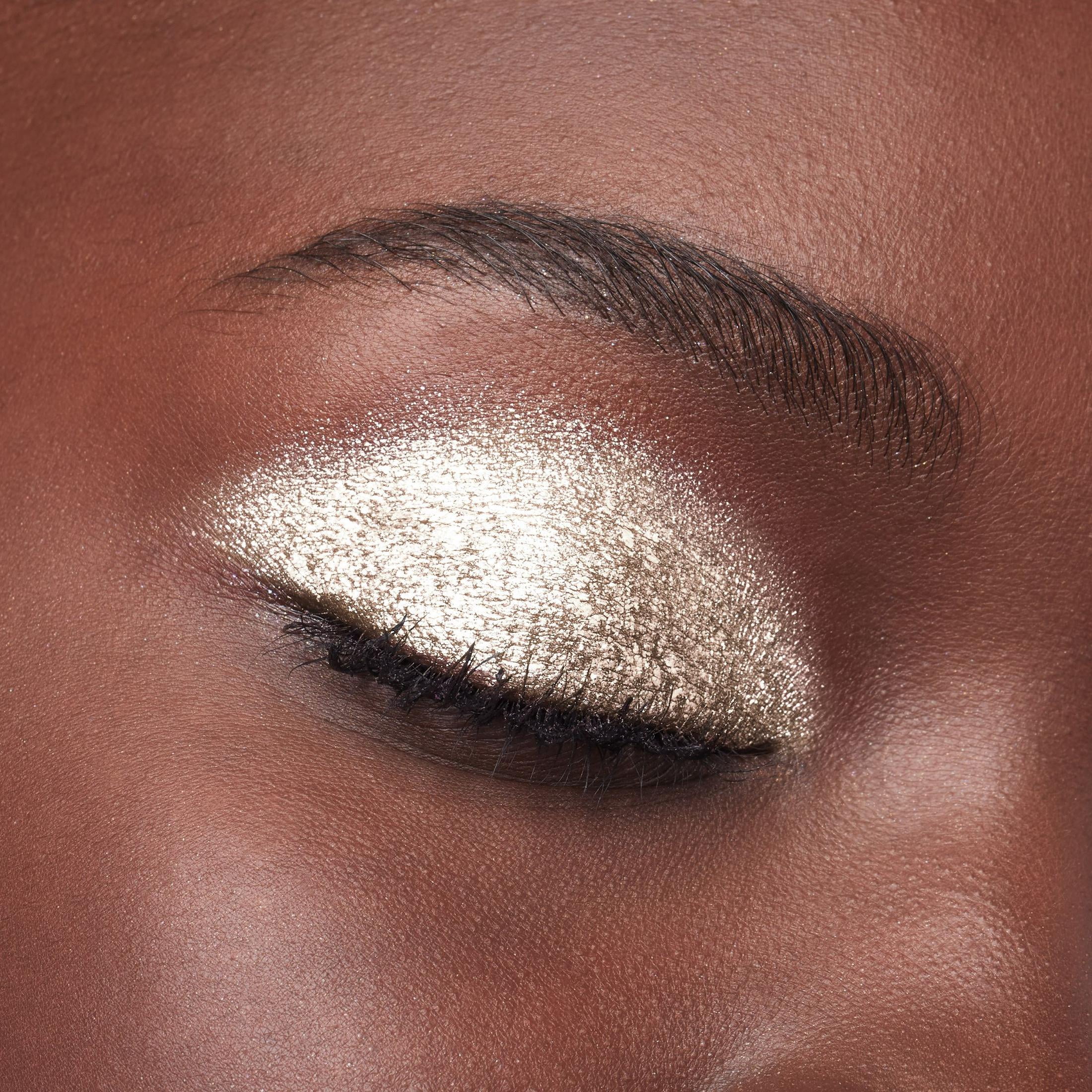 L'Oreal Paris Brilliant Eyes Shimmer Liquid Eye Shadow Makeup, Crystal Shine