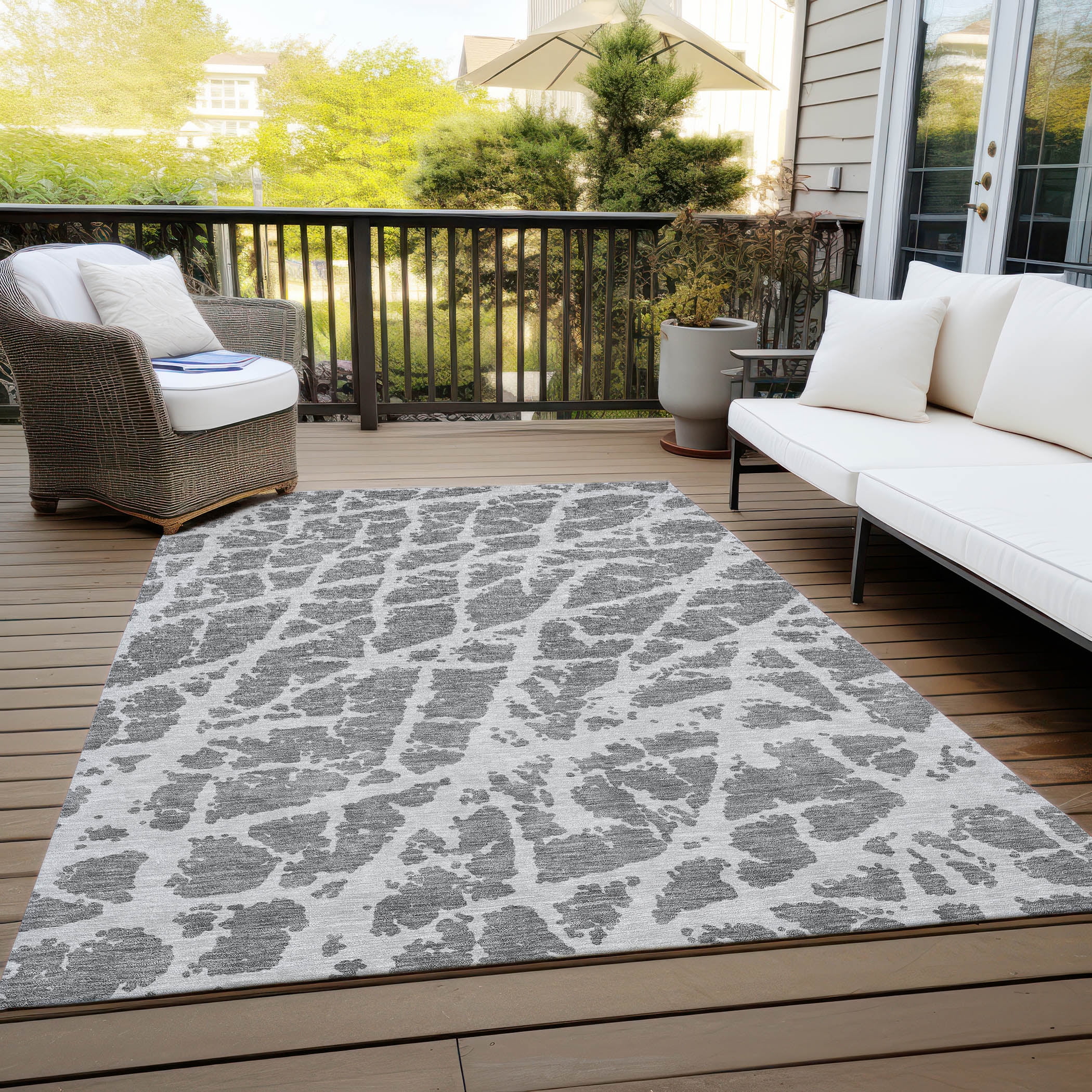 Addison Rugs Chantille Indoor/Outdoor Transitional Organic Charcoal Washable Rectangle Rug, 2'6" x 3'10"