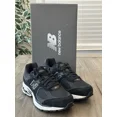 thumbnail image 2 of Men’s US 4.5 (Women’s US 6) New Balance 2002R Classic Sneakers Black, M2002RBK, 2 of 6