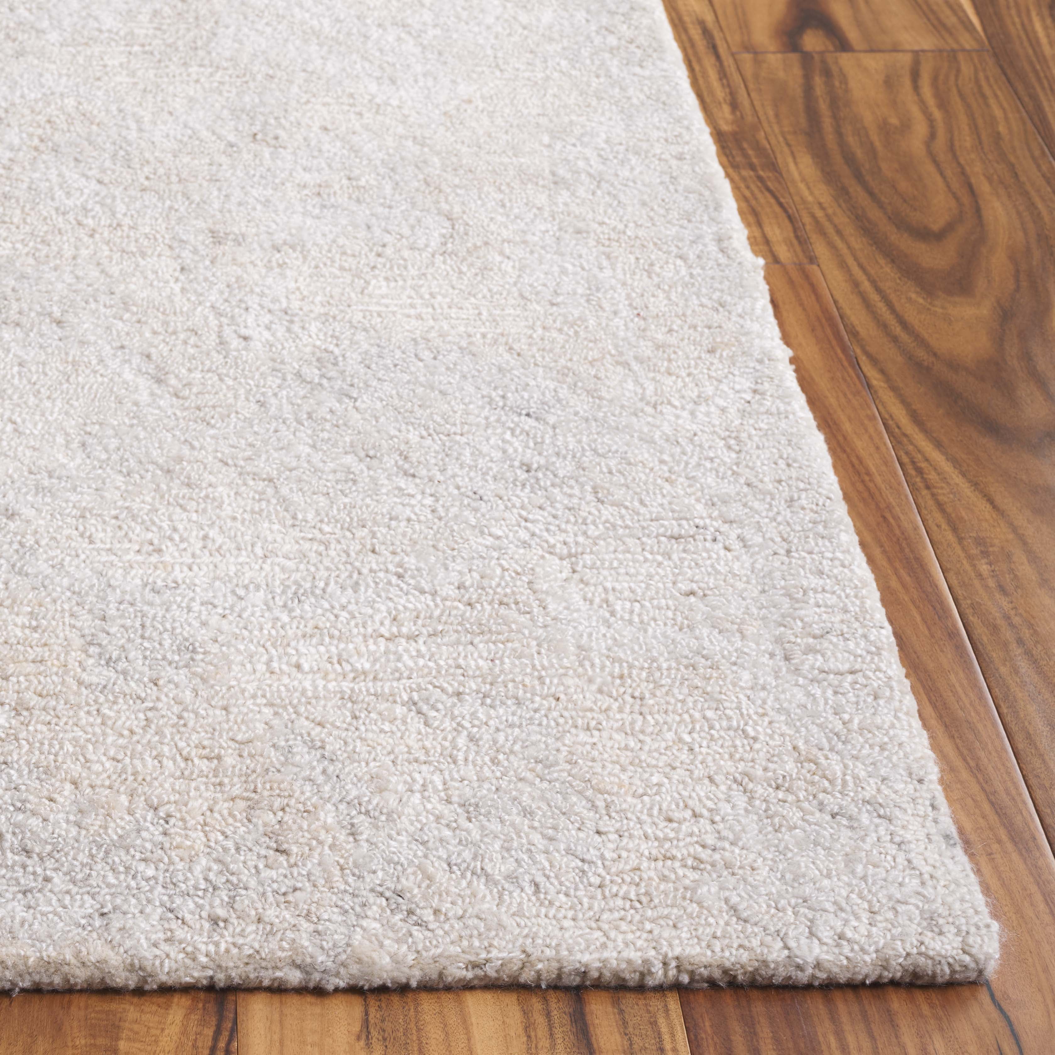 SAFAVIEH Anatolia Jamaar Floral Area Rug, Ivory, 4' x 6'