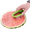 thumbnail image 2 of Monstrate Cortador de sandía de acero inoxidable, ligero portátil, separador de frutas, rebanador de frutas, molde en forma de paleta Mostrada Verde, 2 of 6