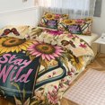 thumbnail image 1 of Juego de funda de edredón Stay Wild con girasoles y mariposas, tamaño king y queen, 3 piezas, 1 funda de edredón y 2 fundas de almohada con cierre de cremallera, 86 x 70 pulgadas, 1 of 8